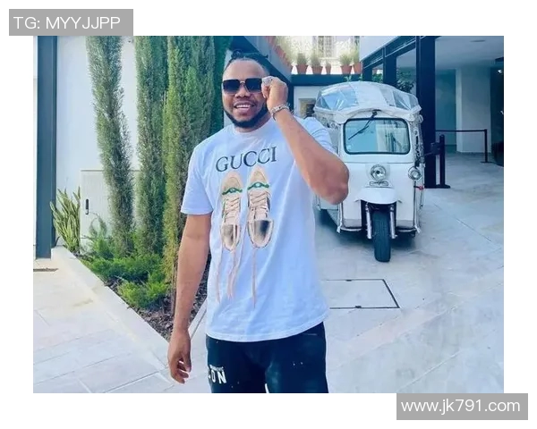 3兄弟同队创历史!雄鹿官方与亚历克斯-阿德托昆博签双向合同 3兄弟同队创历史!雄鹿官方与亚历克斯-阿德托昆博签双向合同