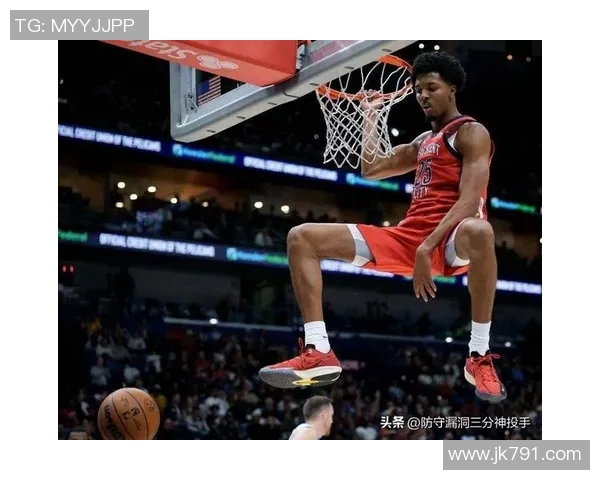 队史三分王！特雷·墨菲命中鹈鹕生涯第694记三分 超越CJ登上榜首